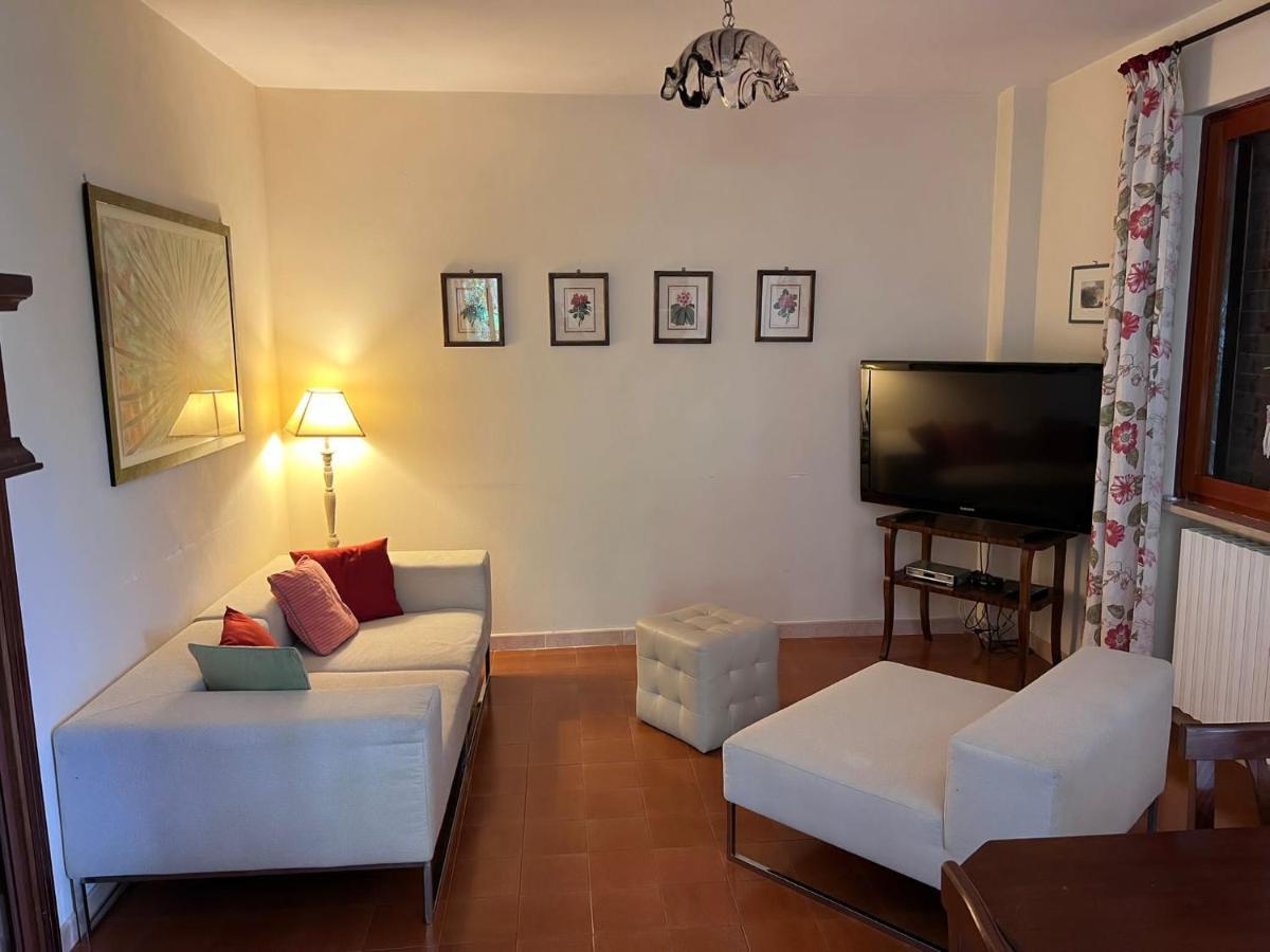 Casa Elisa Villa Гарняно Екстериор снимка