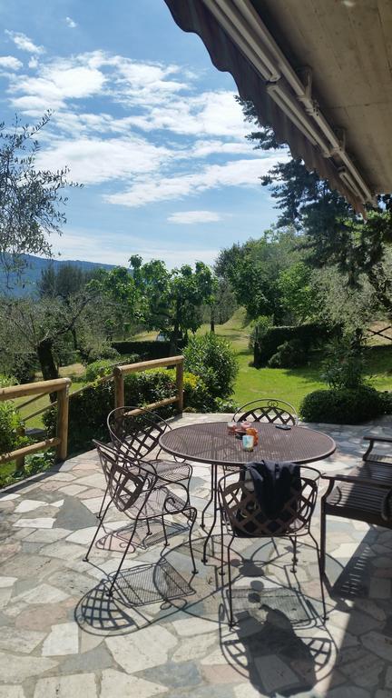 Casa Elisa Villa Гарняно Екстериор снимка